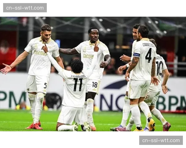 战报：AC米兰2-2遭莱切补时绝平，积分榜落后国米7分。