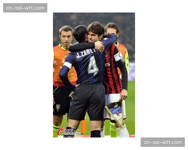 “战术图解：瓜迪奥拉在曼市德比中让斯通斯出任后腰的战术效果评估”